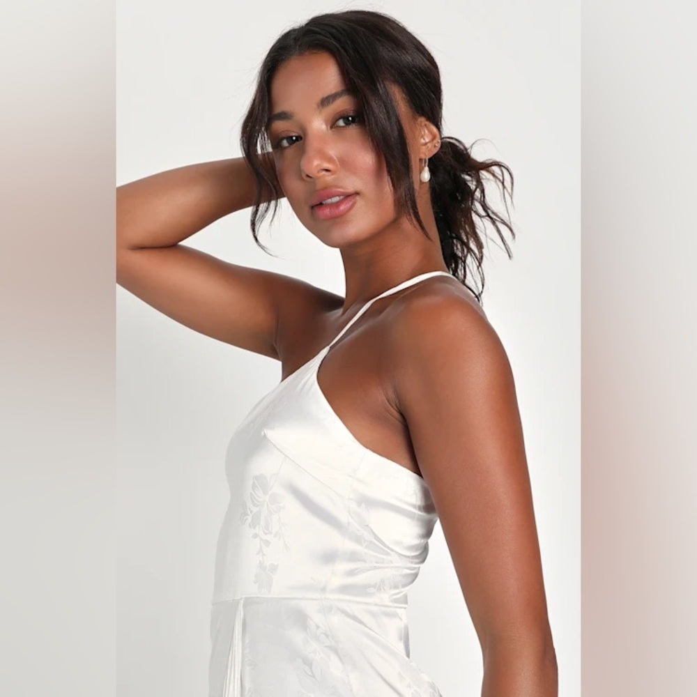 NEW Lulus Small On‎ the Dancefloor White Jacquard Fringe One-Shoulder Midi Dress - Picture 3 of 14